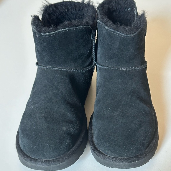 Authentic Ugg Classic Mini Bailey Side Buckle Boots - Picture 15 of 16